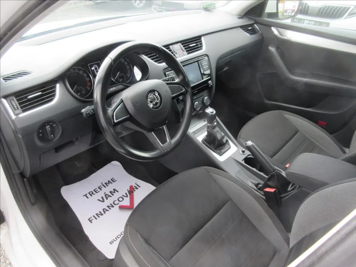 Škoda Octavia - Náhled 6