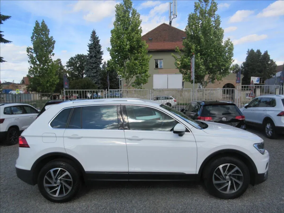 Volkswagen Tiguan - Náhled 4