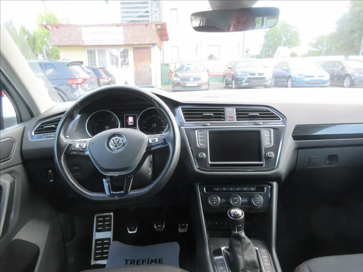 Volkswagen Tiguan - Náhled 8