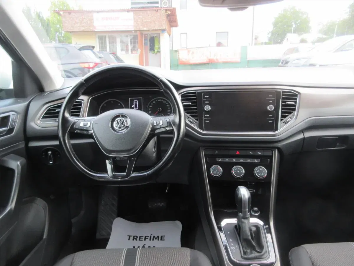 Volkswagen T-Roc - Náhled 8