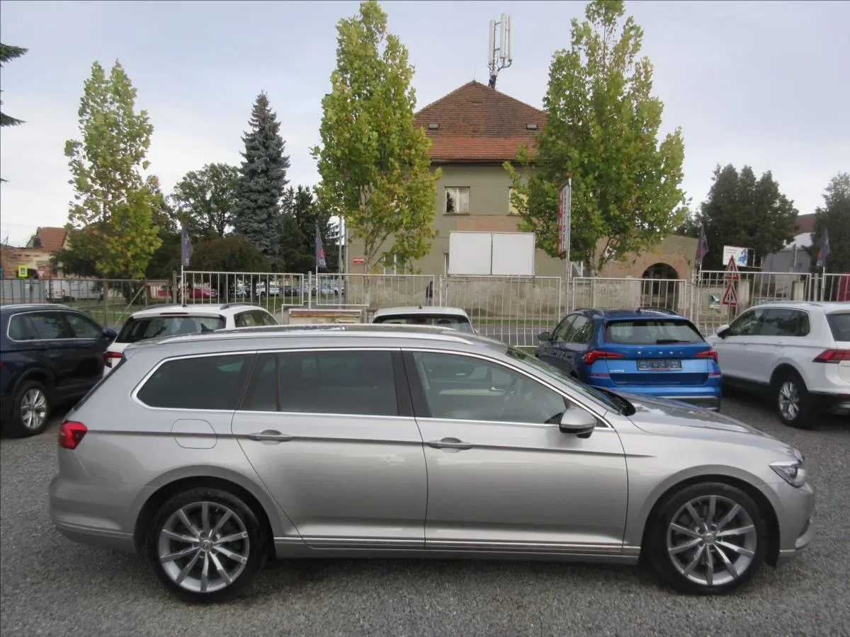 Volkswagen Passat - Náhled 4