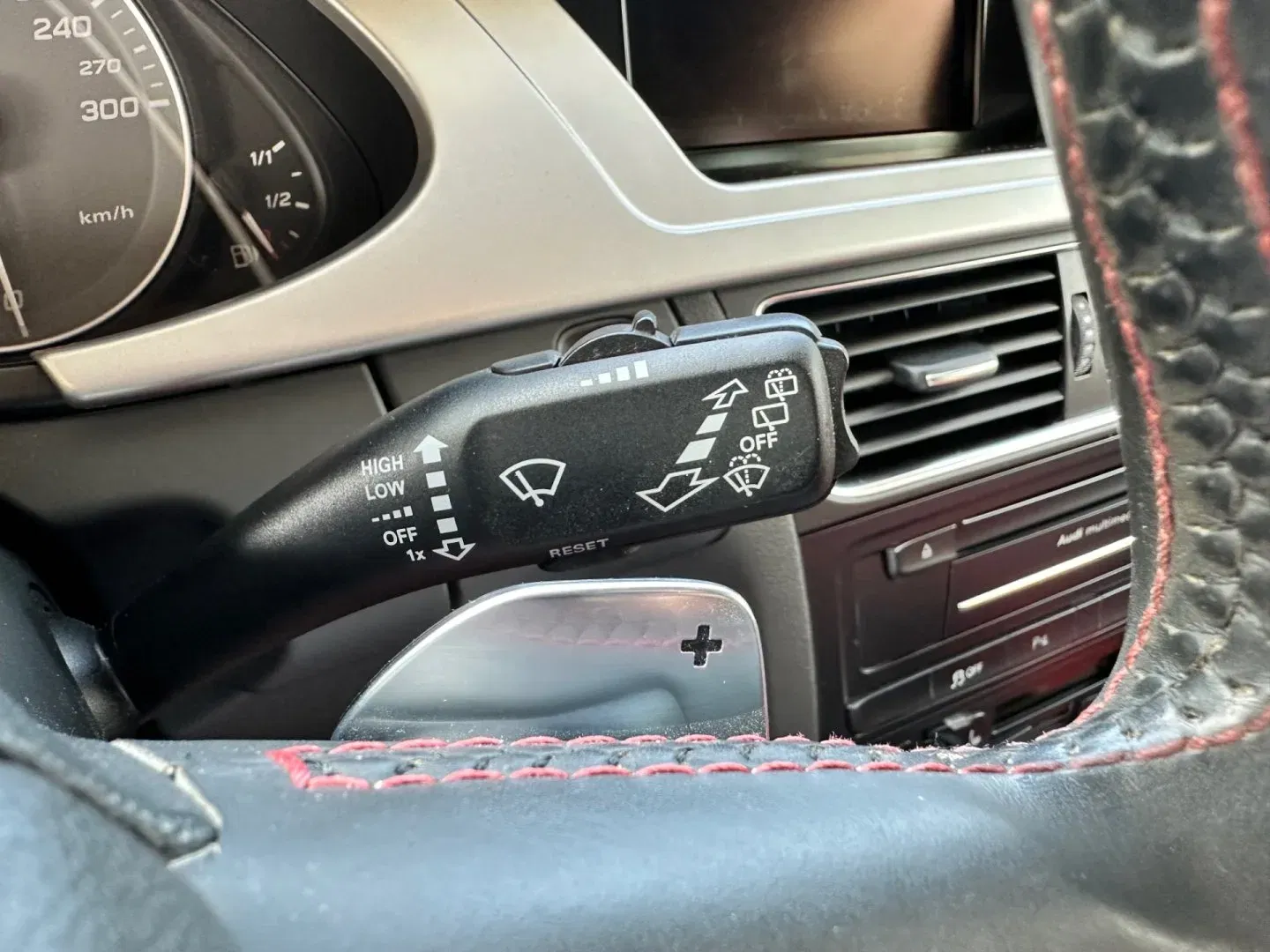 Audi S4 - Náhled 13