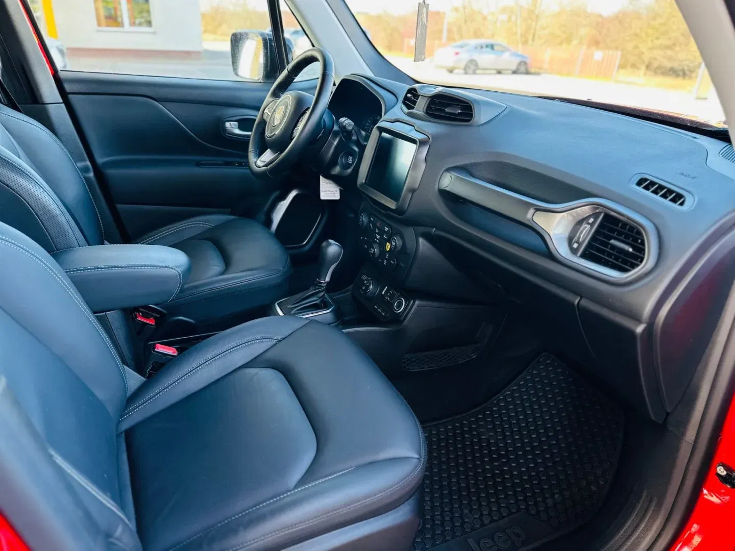 Jeep Renegade - Náhled 8