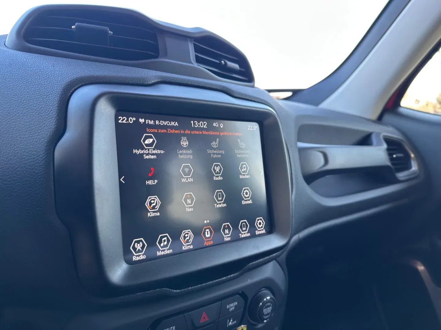 Jeep Renegade - Náhled 12