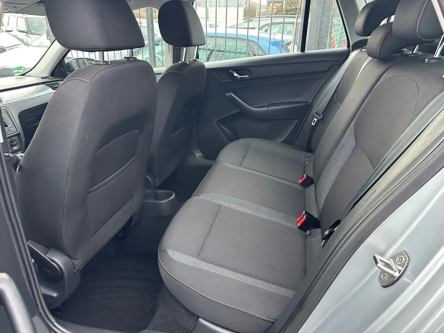 Škoda Rapid - Náhled 16