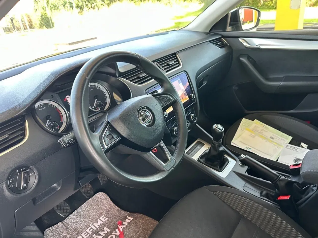 Škoda Octavia - Náhled 7