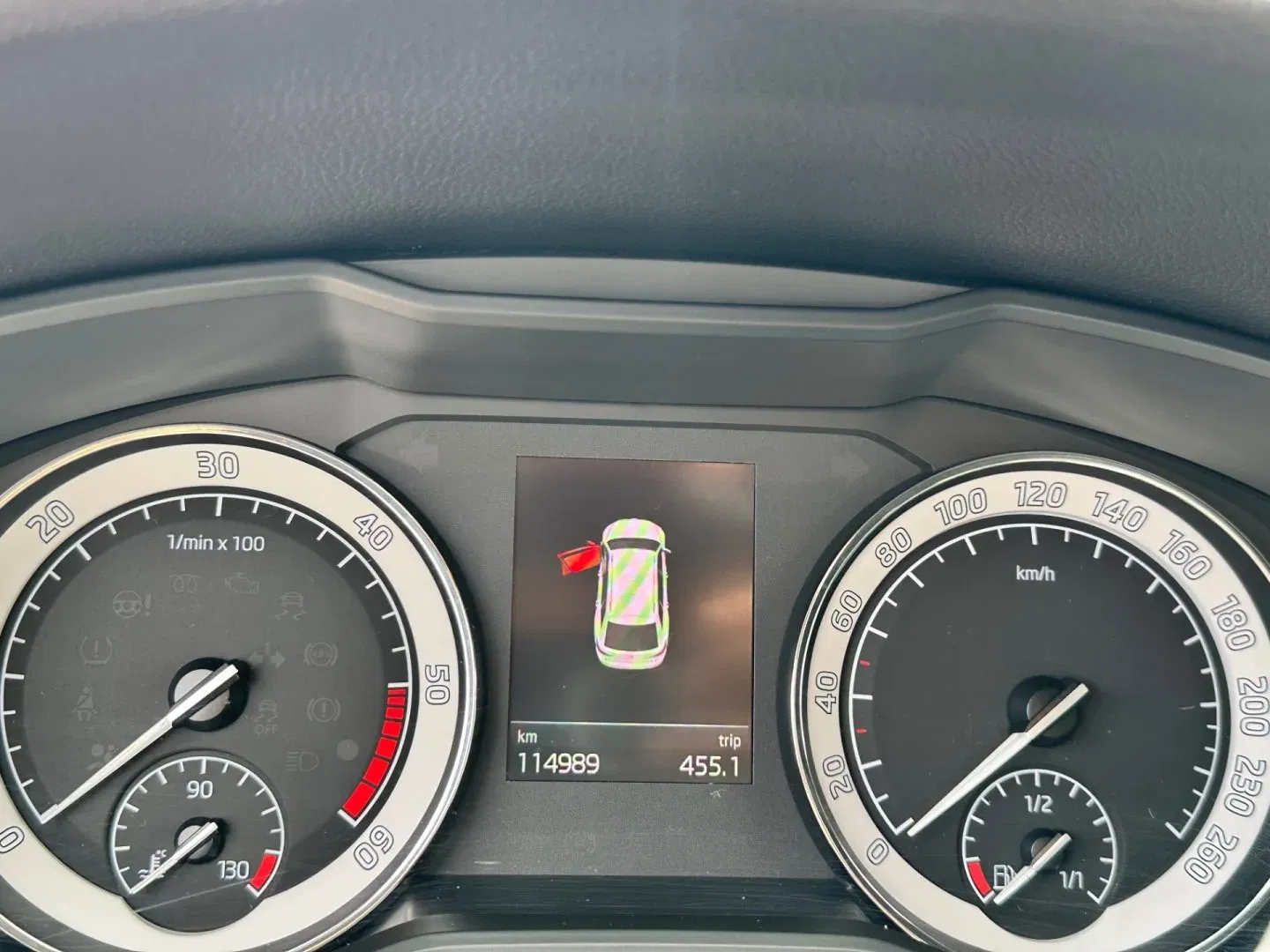 Škoda Superb - Náhled 9