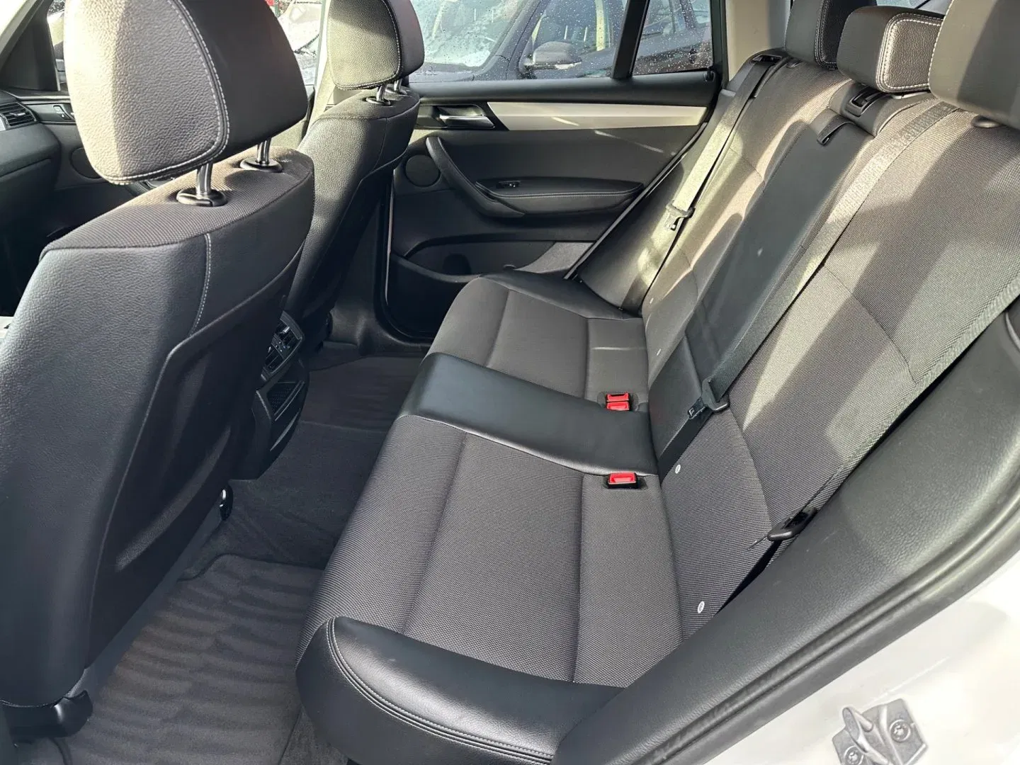 BMW X3 - Náhled 14