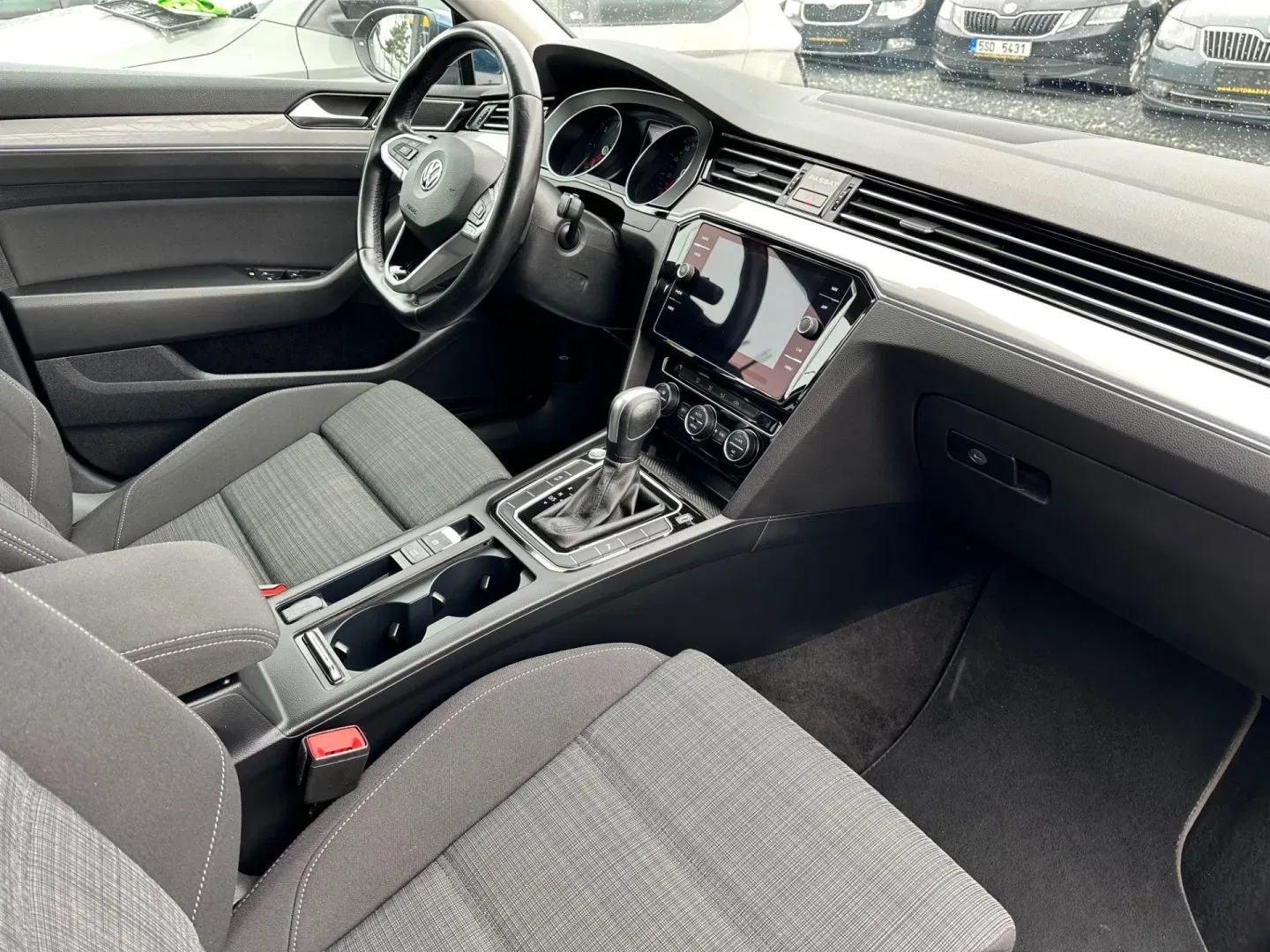 Volkswagen Passat - Náhled 7