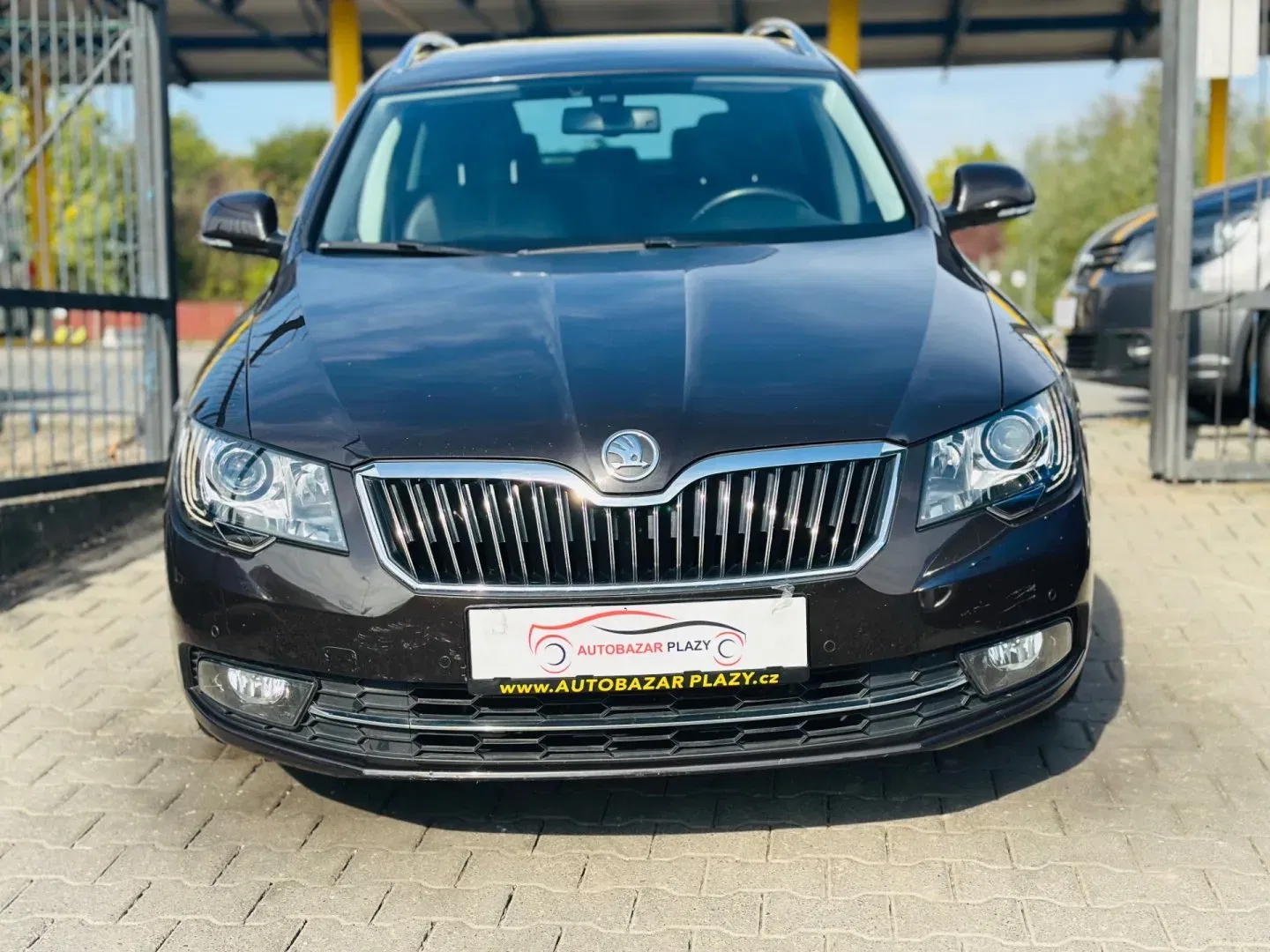 Škoda Superb - Náhled 2