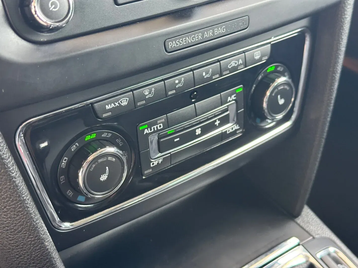 Škoda Superb - Náhled 14