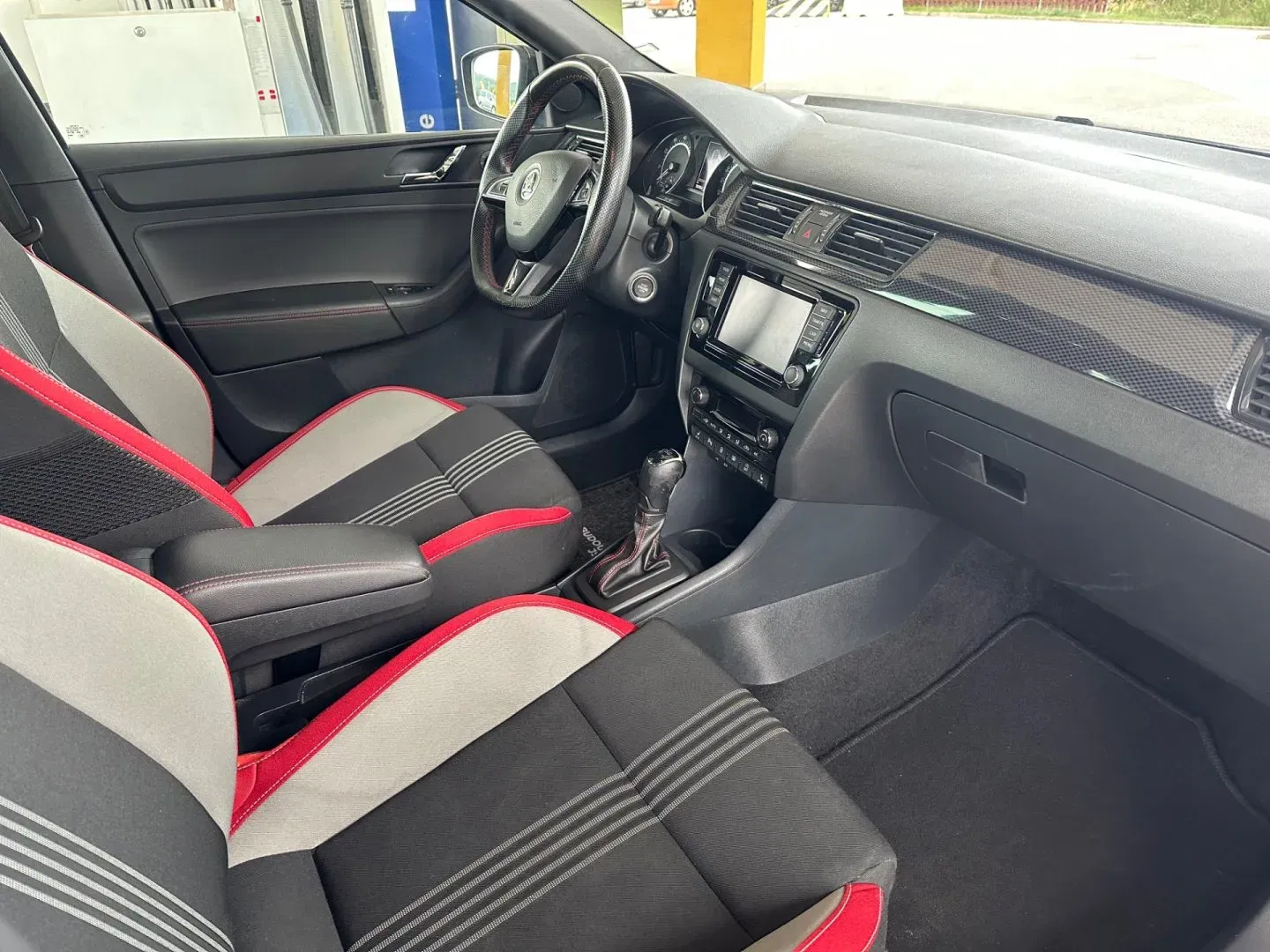 Škoda Rapid - Náhled 8