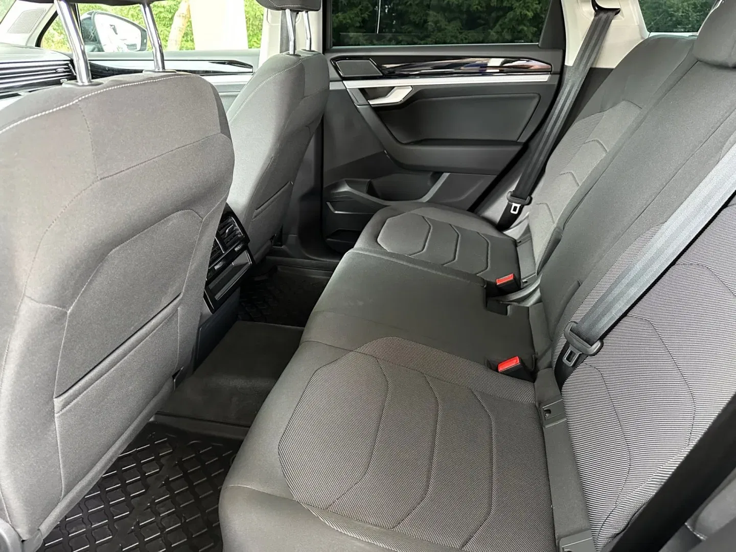 Volkswagen Touareg - Náhled 16