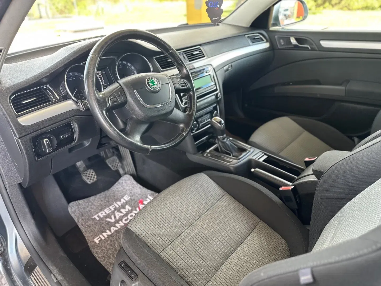 Škoda Superb - Náhled 6
