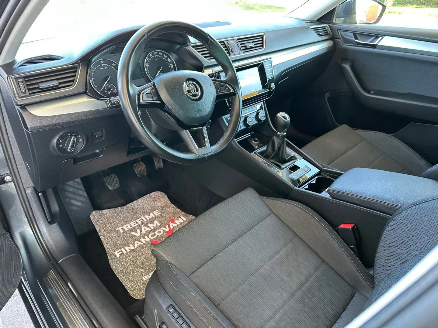 Škoda Superb - Náhled 5