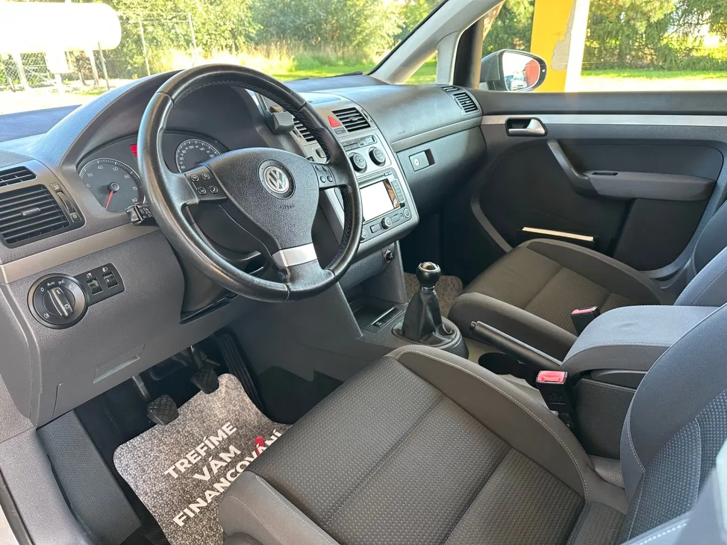 Volkswagen Touran - Náhled 7
