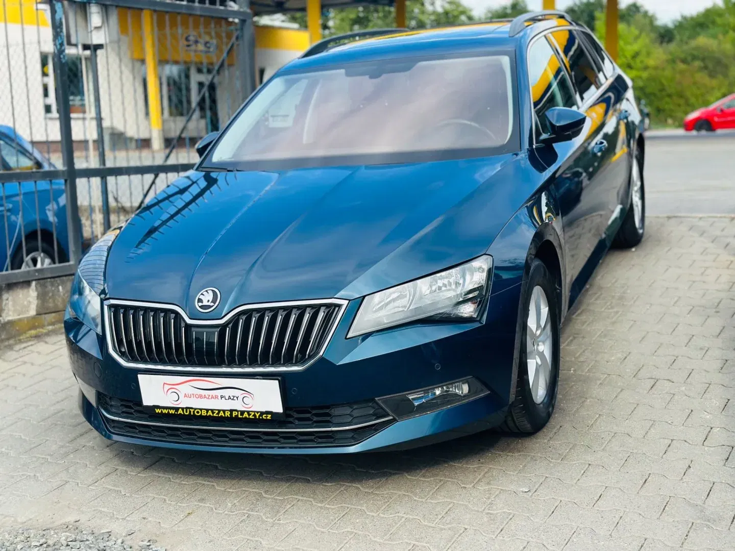 Škoda Superb - Náhled 3