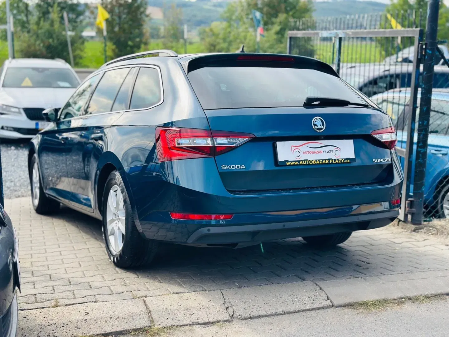 Škoda Superb - Náhled 4
