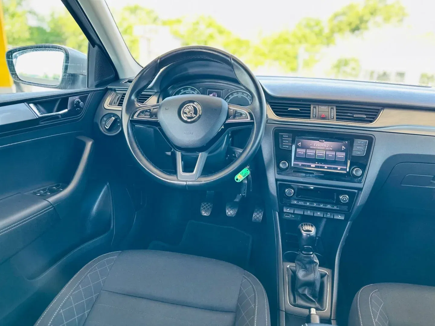 Škoda Rapid - Náhled 7