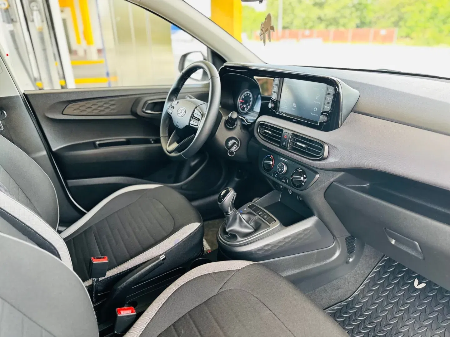 Hyundai i10 - Náhled 8