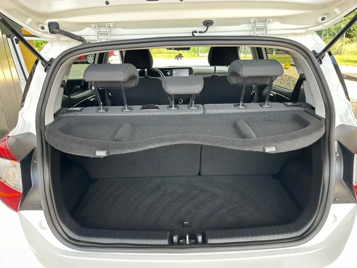 Hyundai i10 - Náhled 17