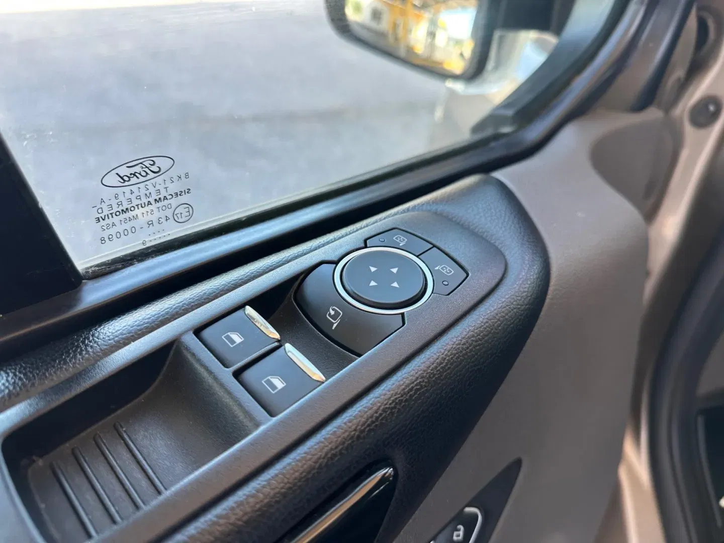 Ford Tourneo Custom - Náhled 15