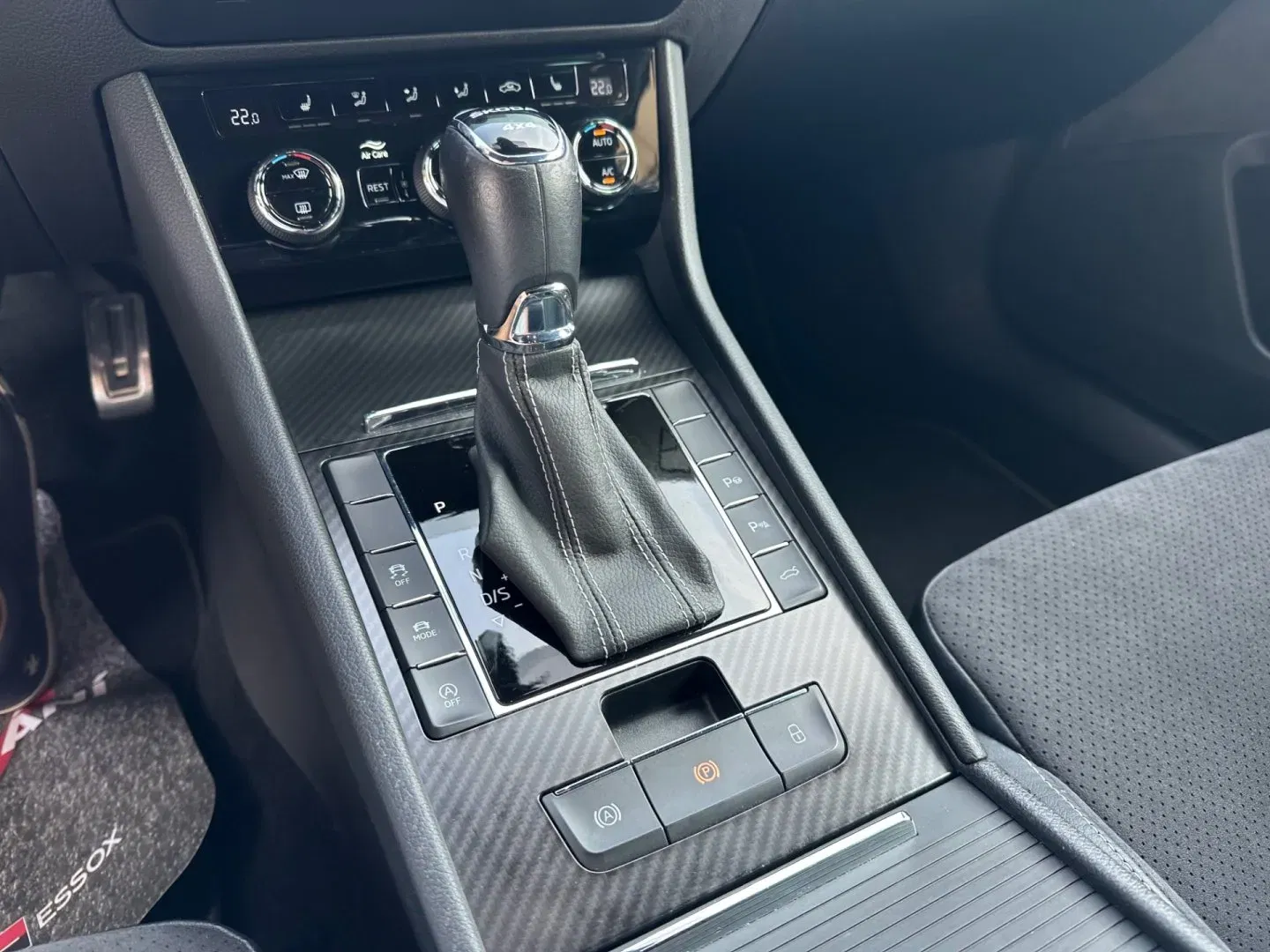 Škoda Superb - Náhled 16