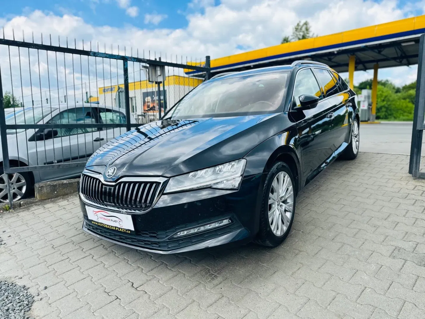 Škoda Superb - Náhled 3