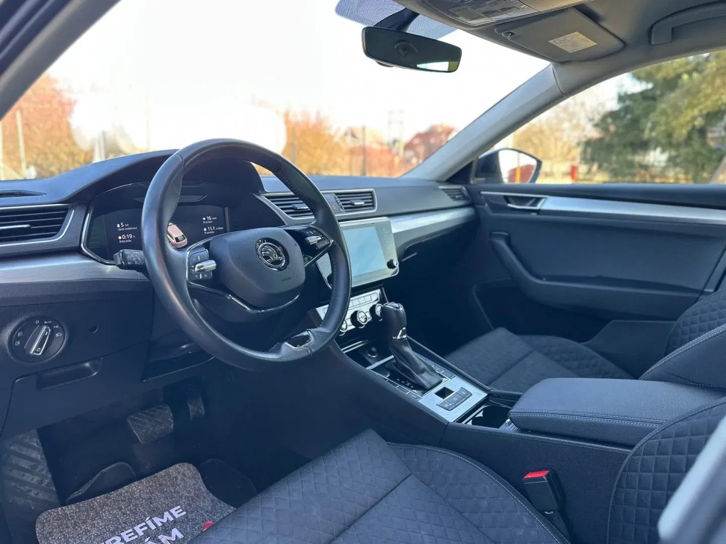 Škoda Superb - Náhled 7