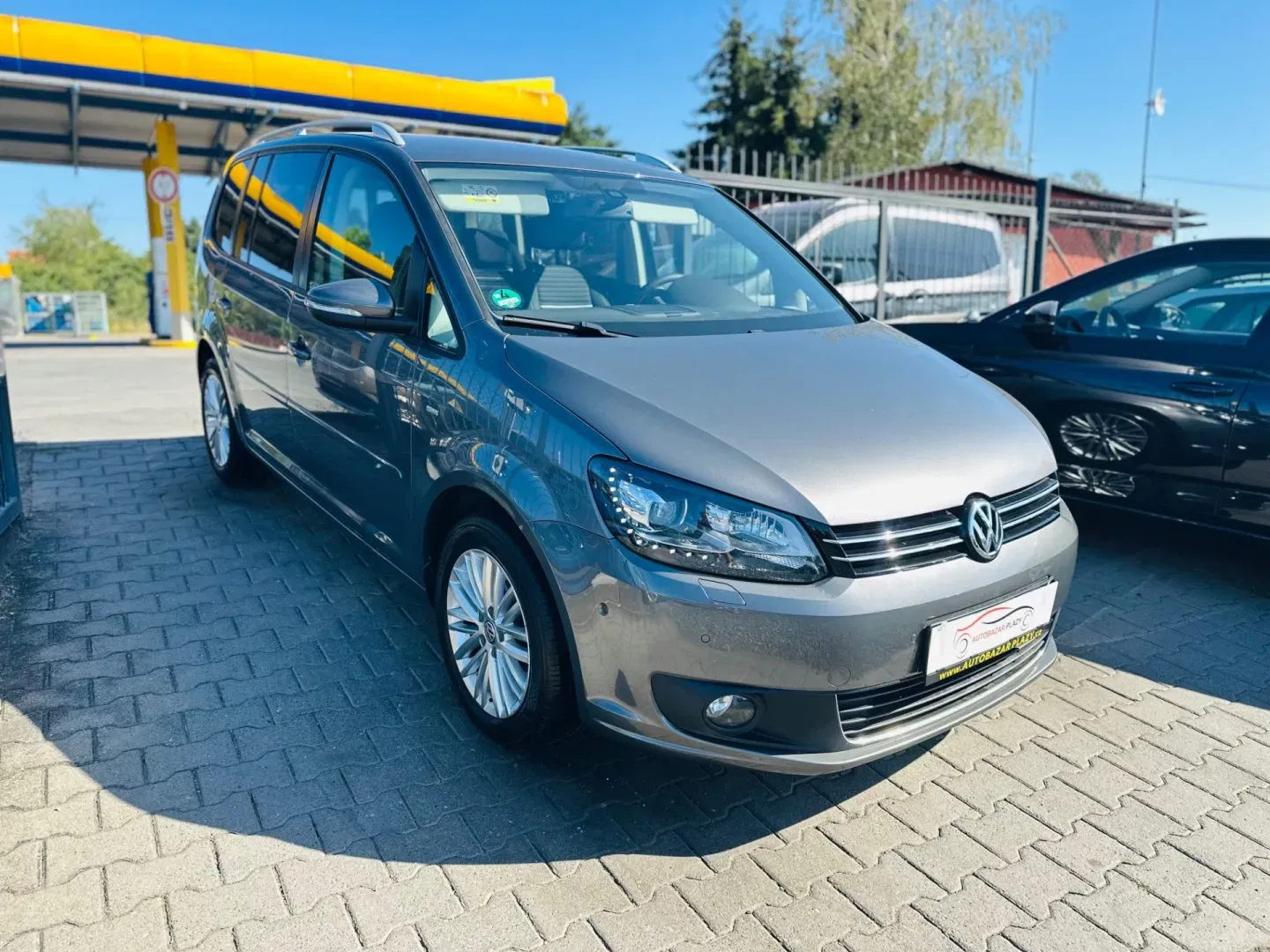 Volkswagen Touran - Obrázek 1
