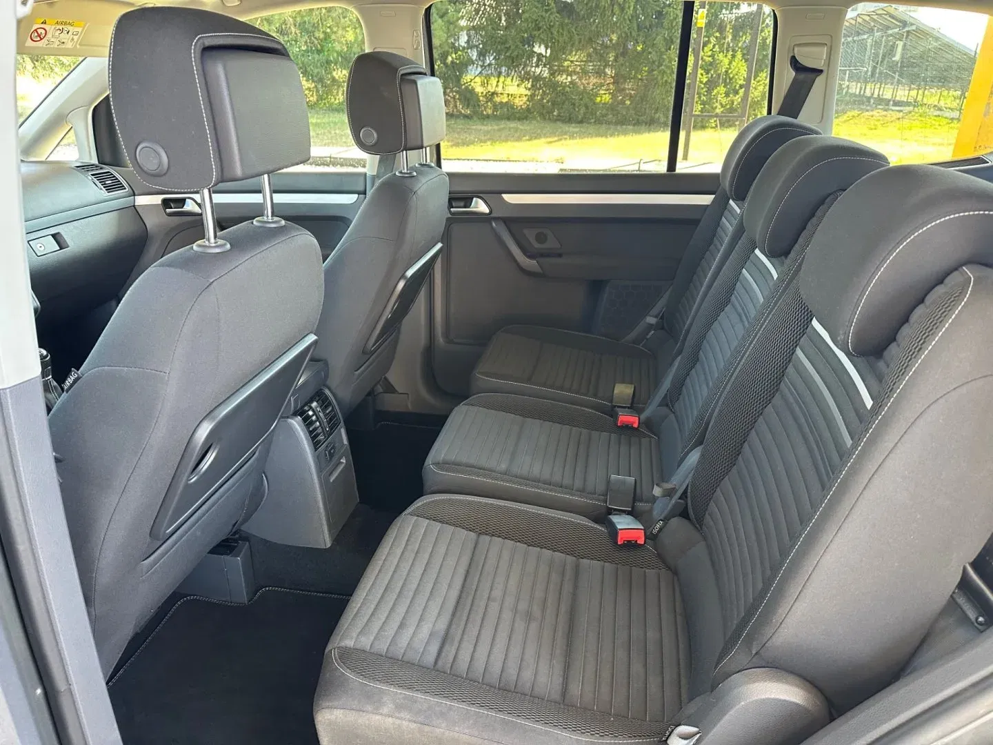 Volkswagen Touran - Náhled 16