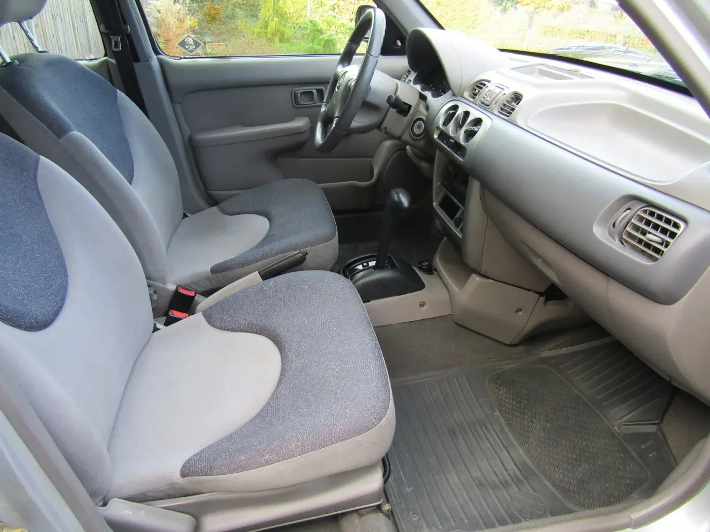 Nissan Micra - Náhled 27