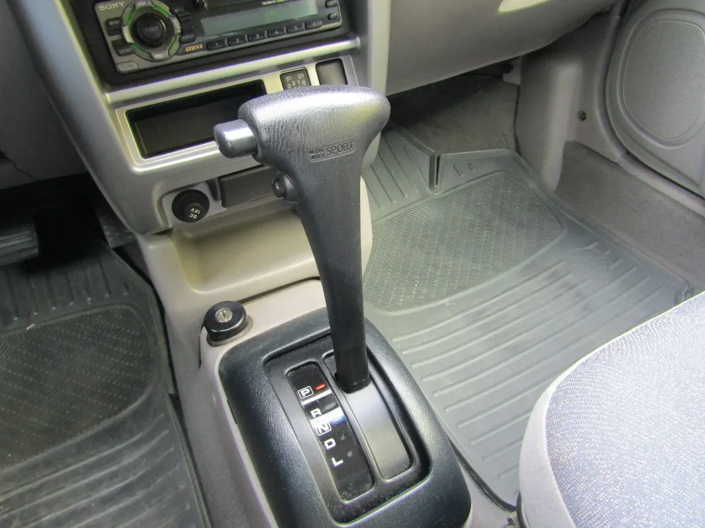 Nissan Micra - Náhled 30