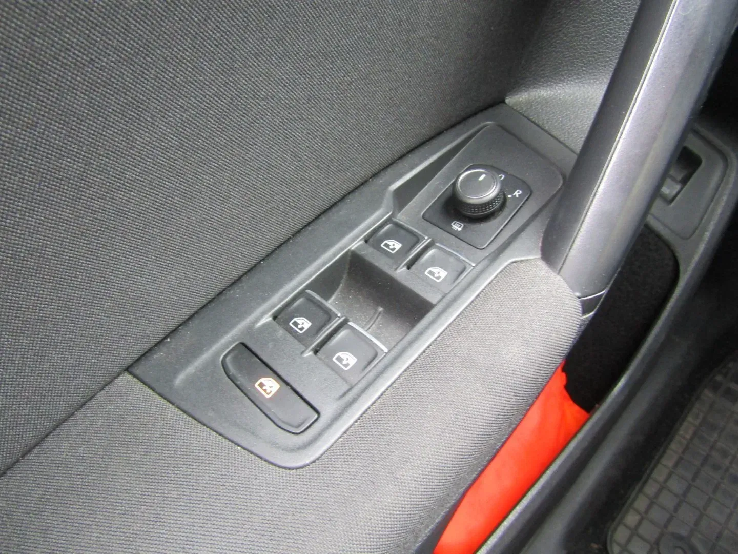 Volkswagen Tiguan - Náhled 29