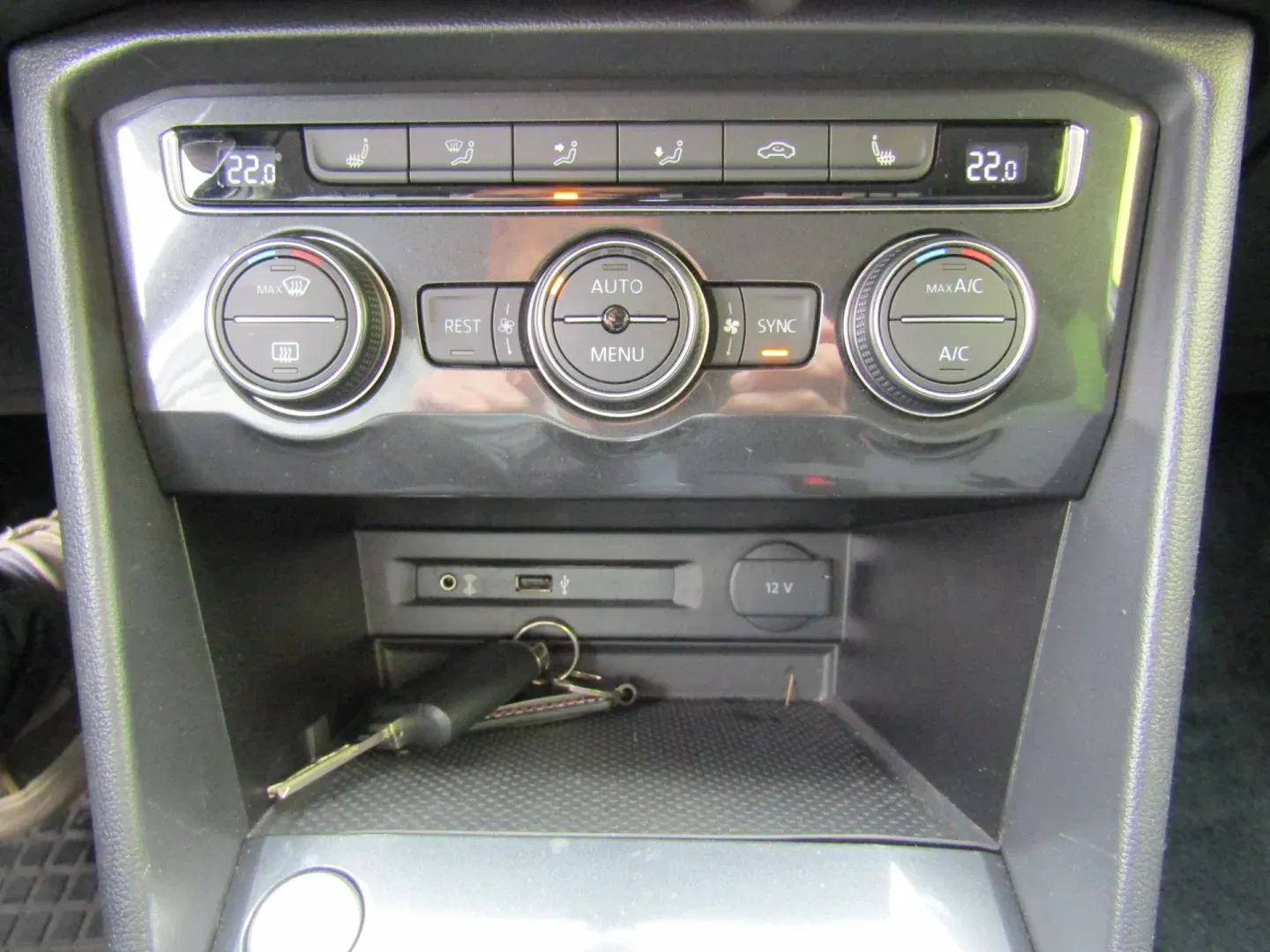 Volkswagen Tiguan - Náhled 33