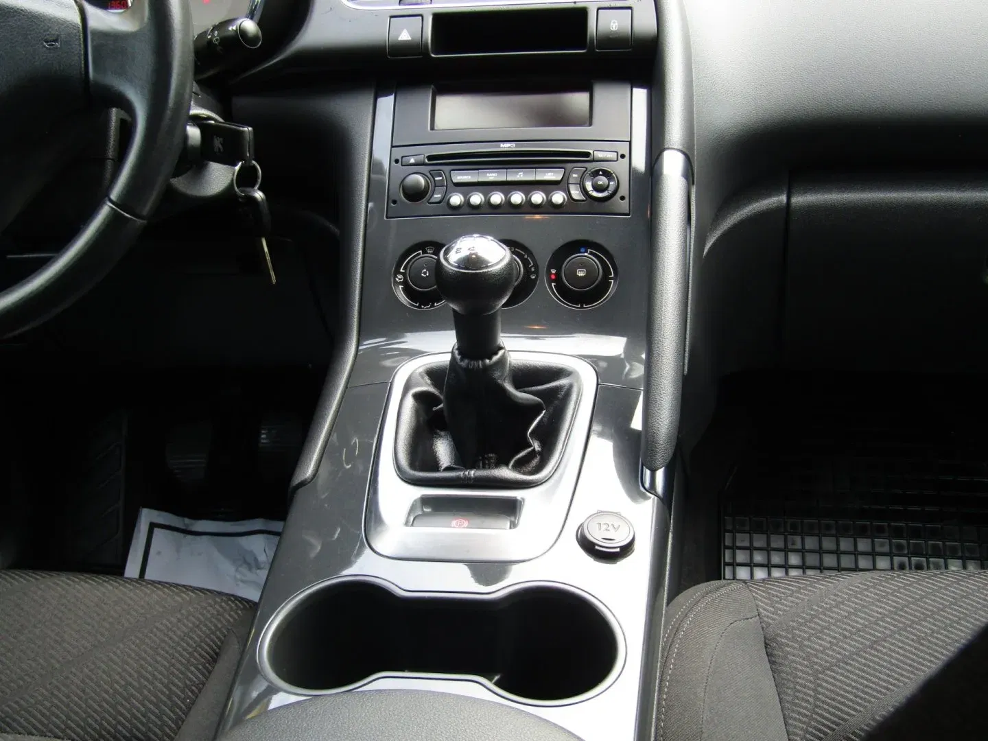 Peugeot 3008 - Náhled 17