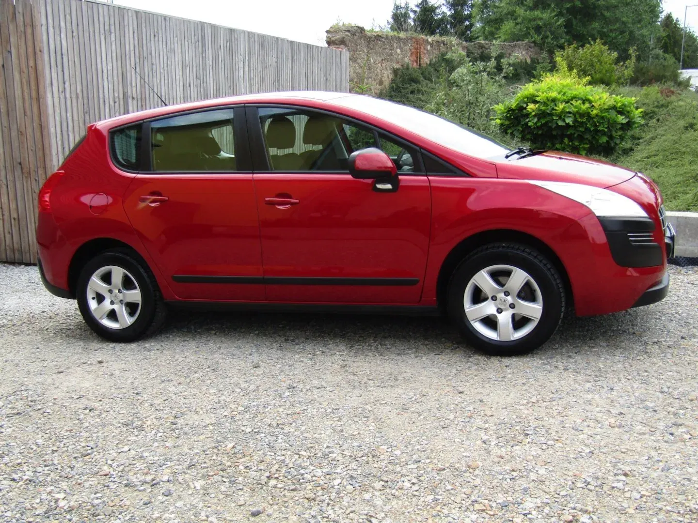 Peugeot 3008 - Náhled 2