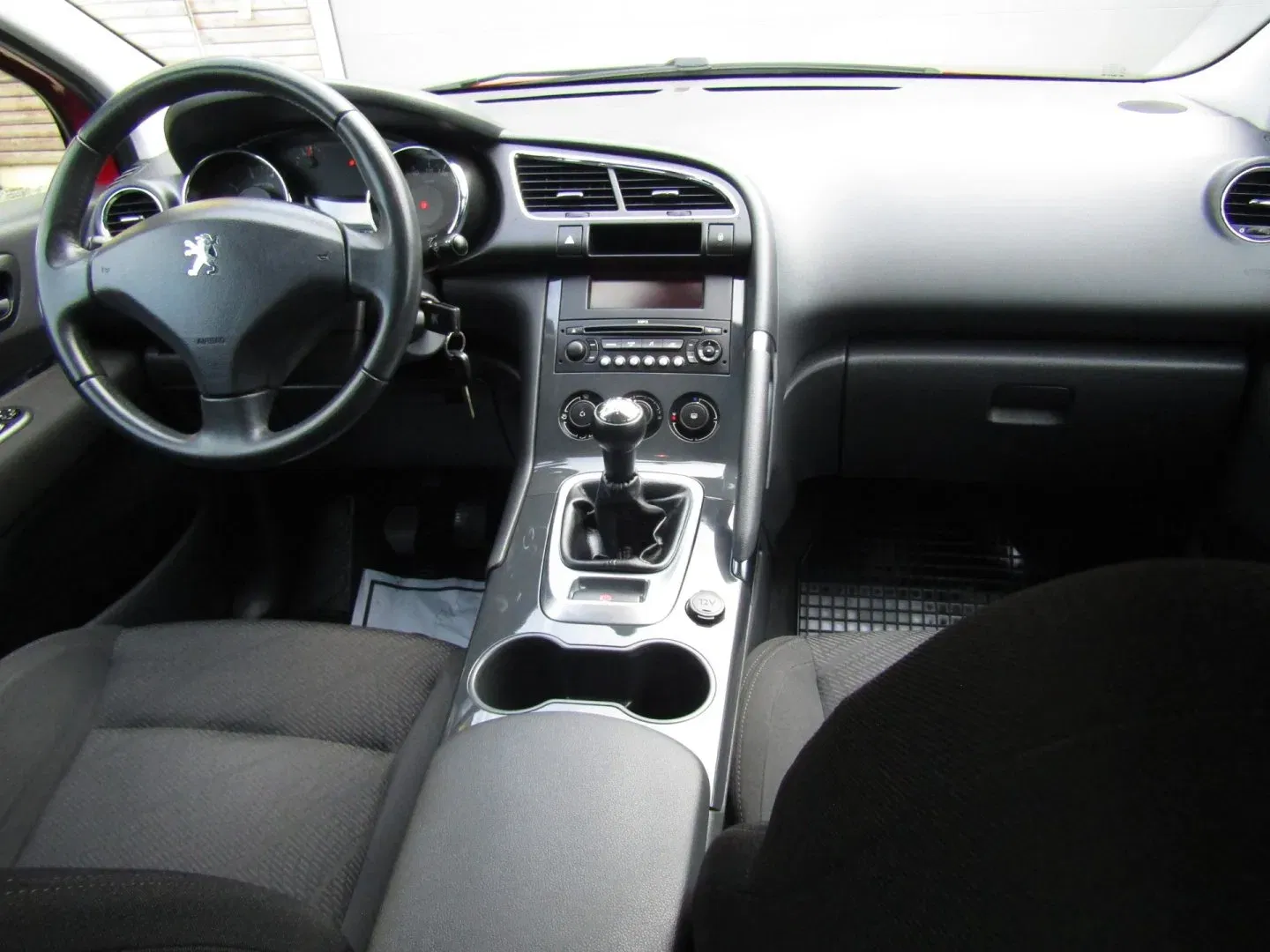 Peugeot 3008 - Náhled 15
