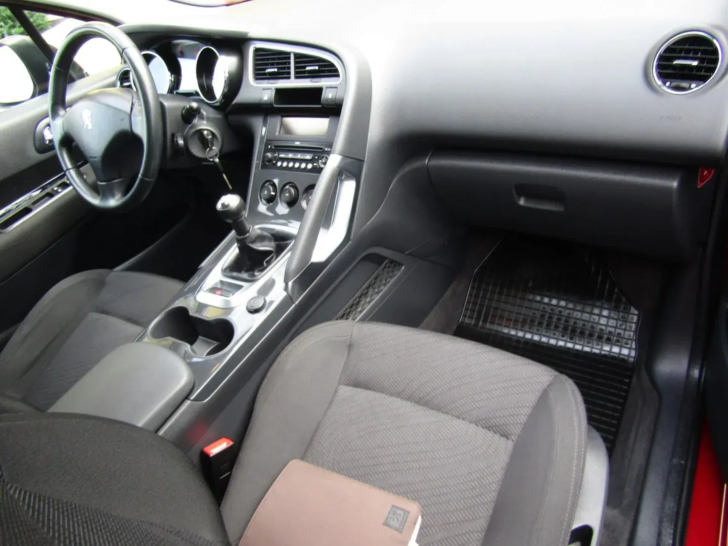 Peugeot 3008 - Náhled 14