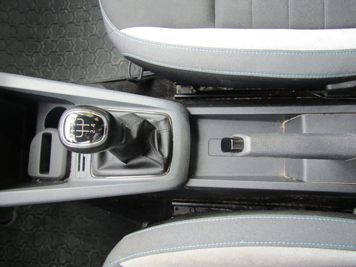 Škoda Fabia - Náhled 34