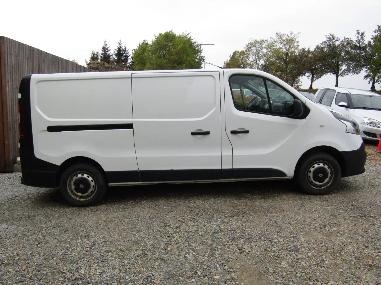 Renault Trafic - Náhled 9
