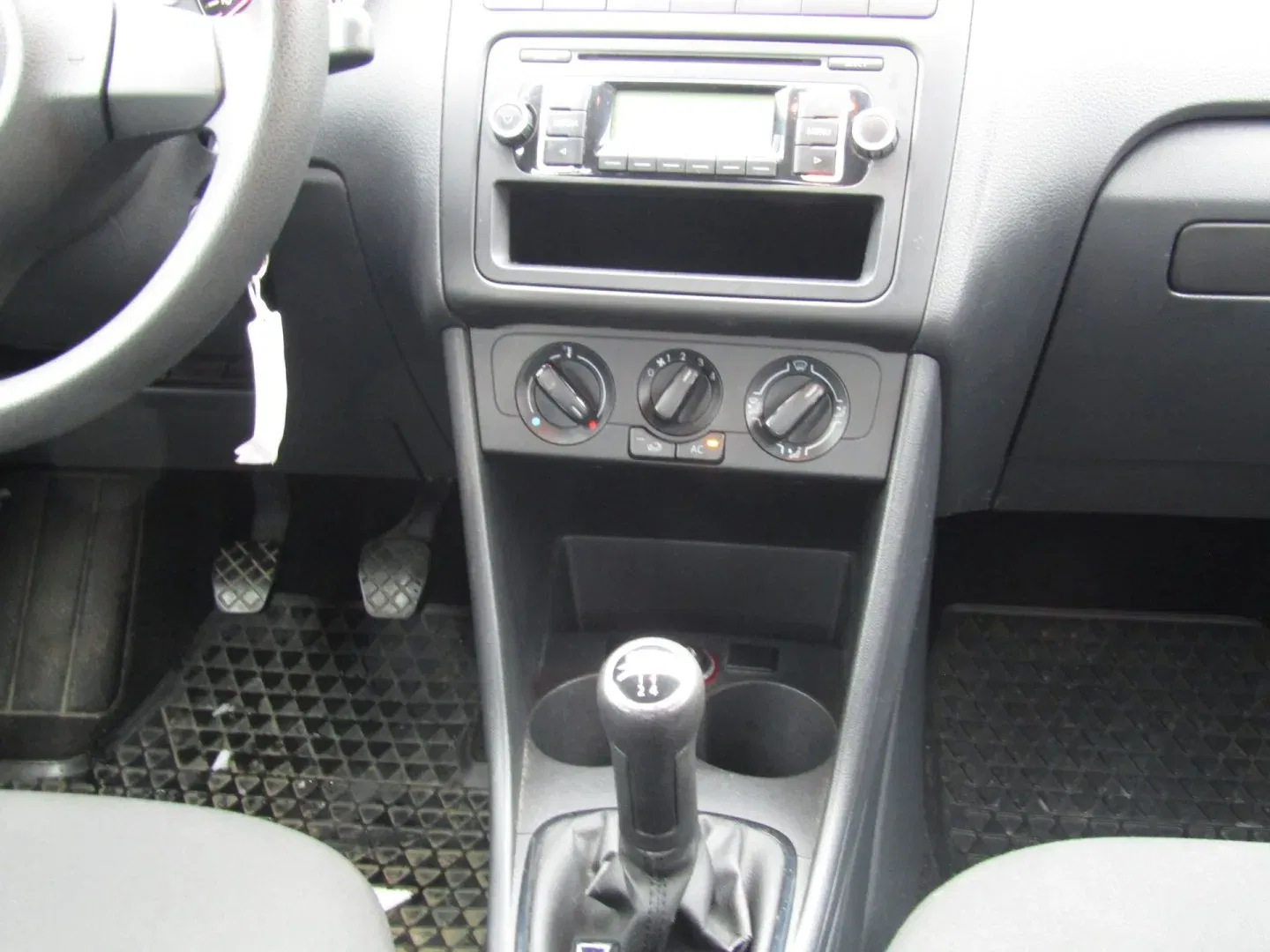 Volkswagen Polo - Náhled 17