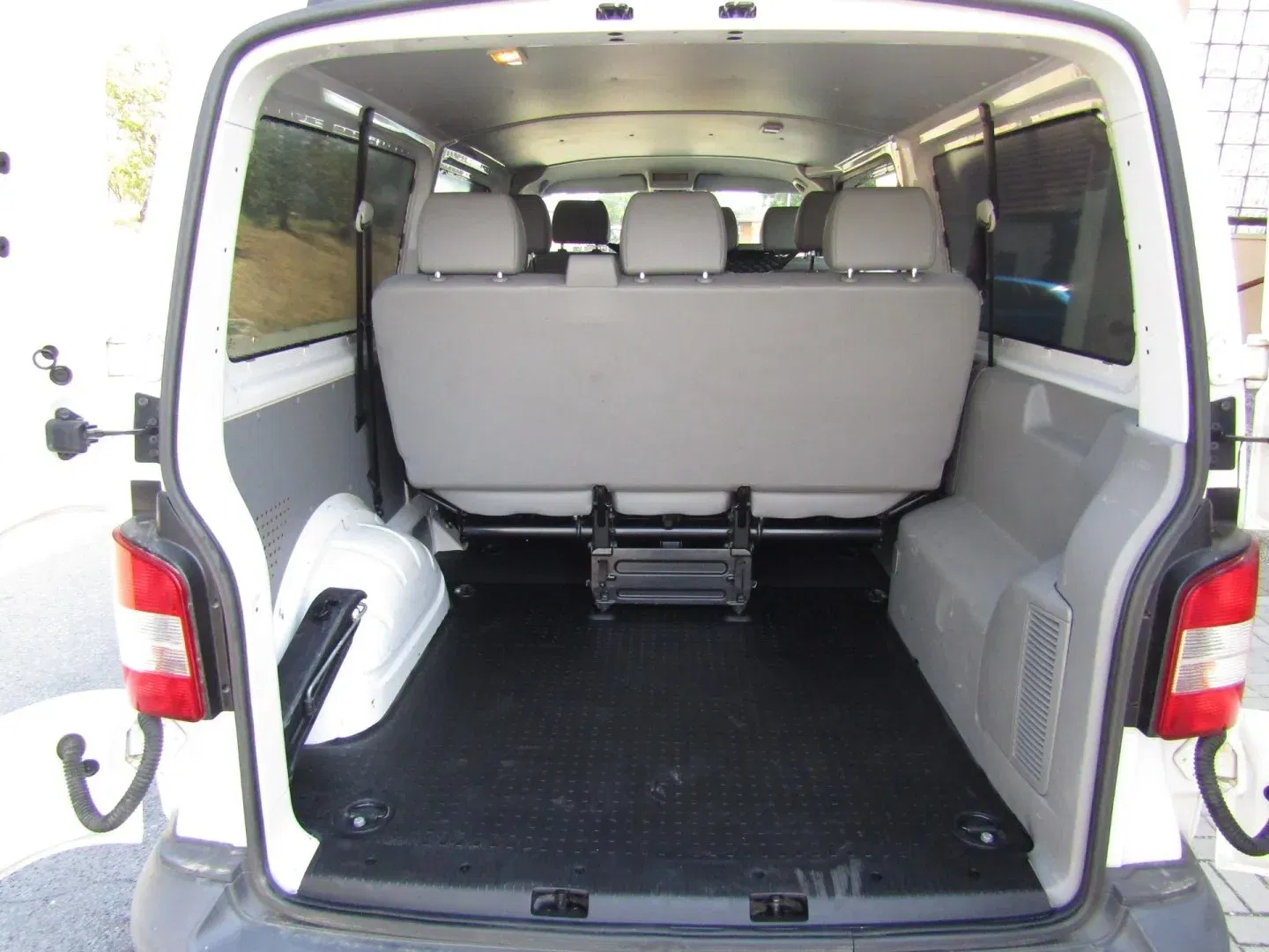 Volkswagen Transporter - Náhled 17