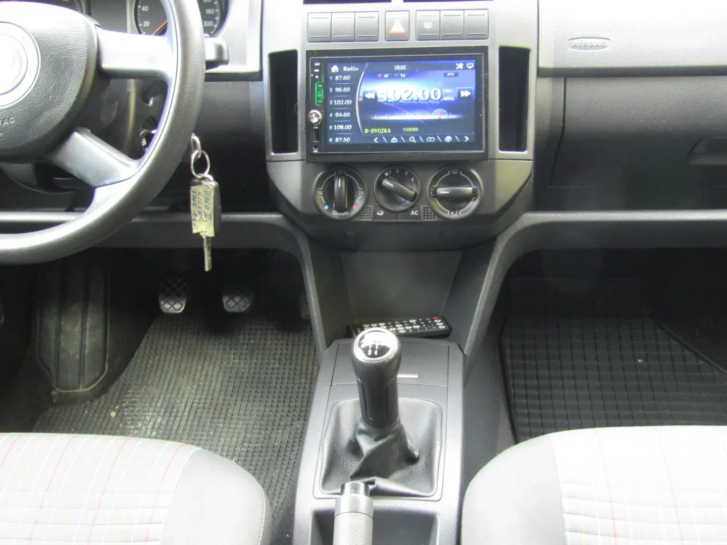 Volkswagen Polo - Náhled 17