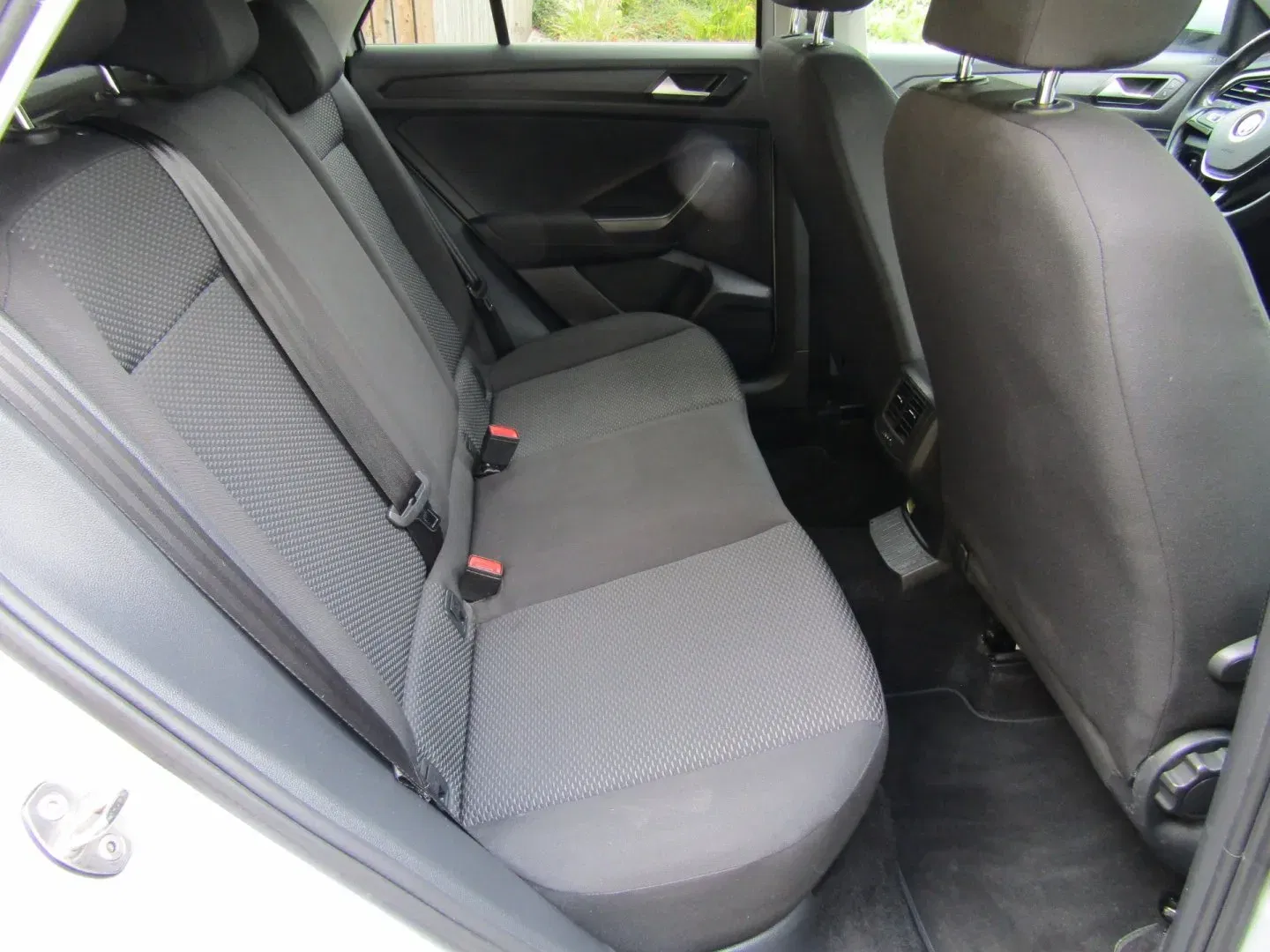 Volkswagen T-Roc - Náhled 24