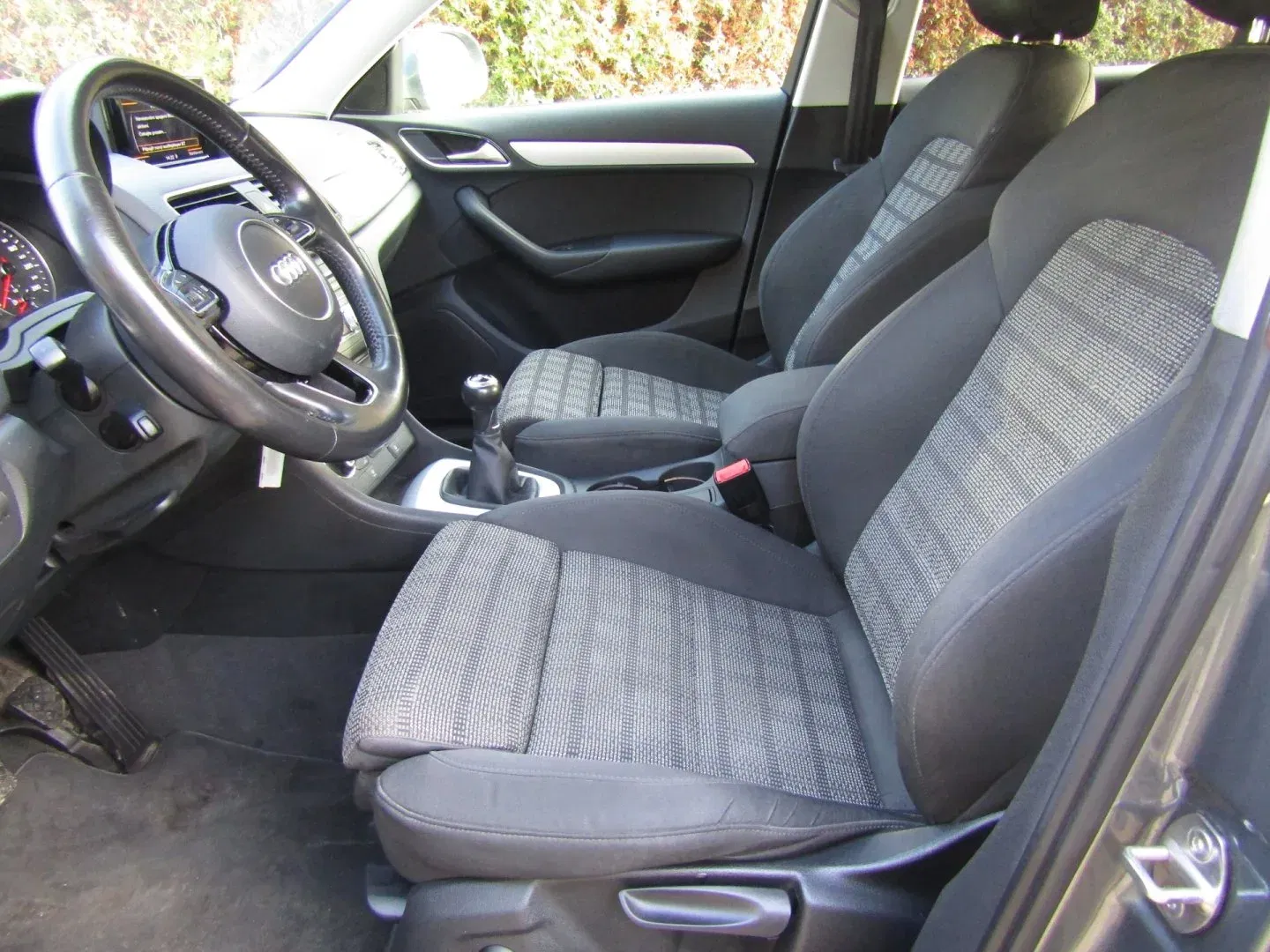 Audi Q3 - Náhled 20