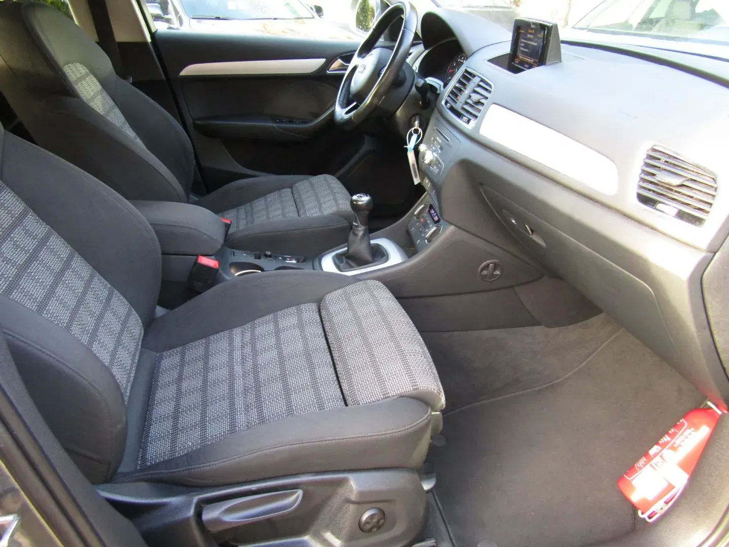 Audi Q3 - Náhled 30