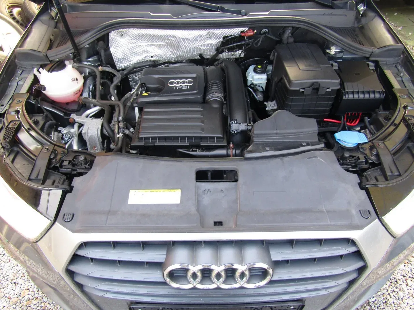 Audi Q3 - Náhled 44