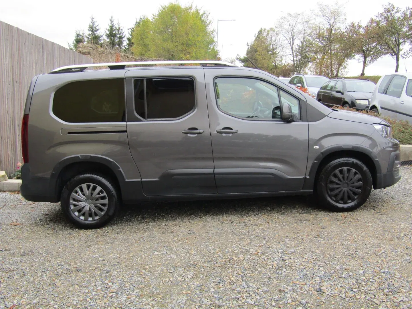 Peugeot Rifter - Náhled 9