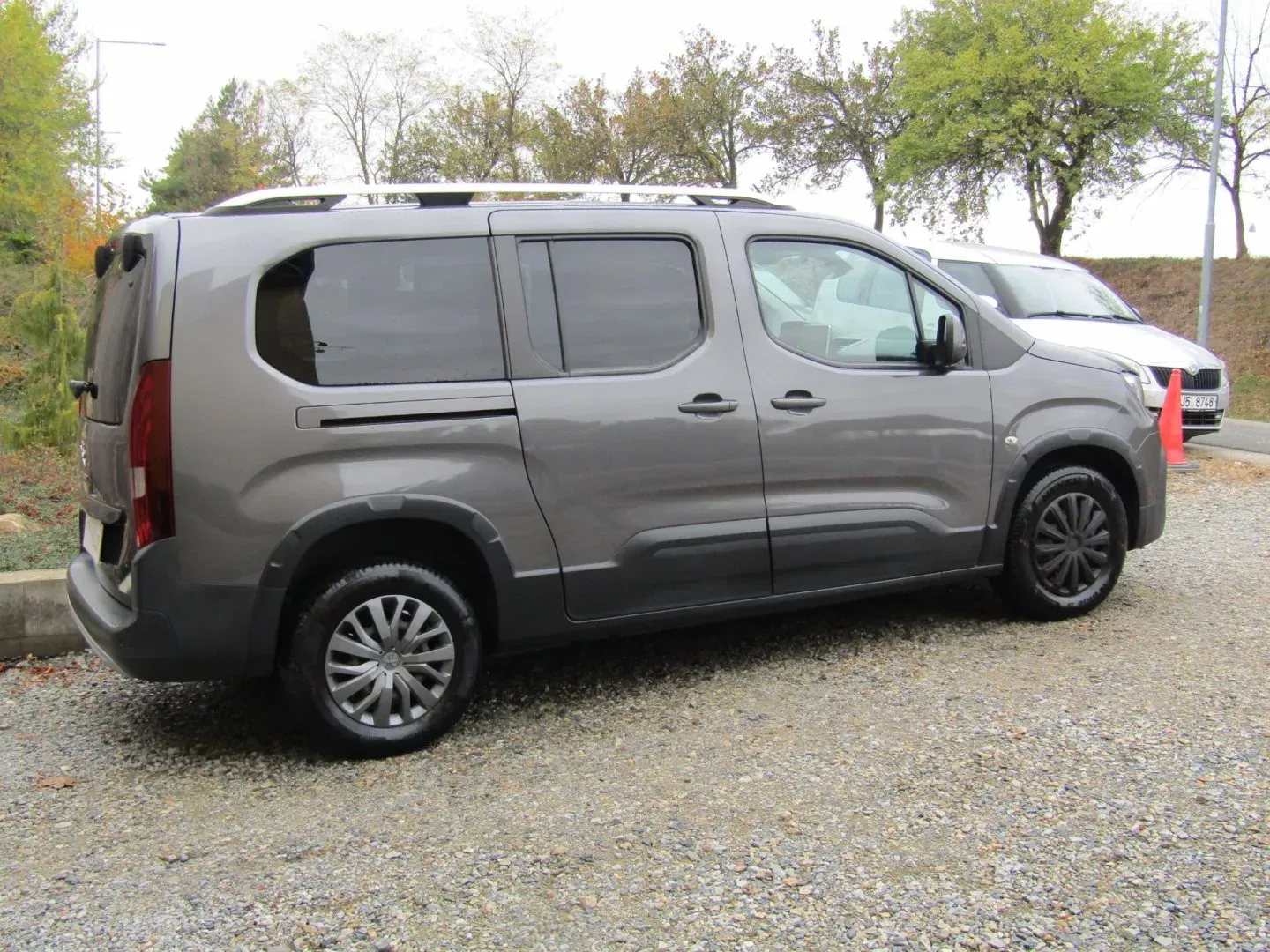 Peugeot Rifter - Náhled 10